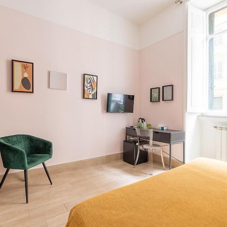 Bed and Breakfast Domus Castroni Scipioni Rom Exterior foto