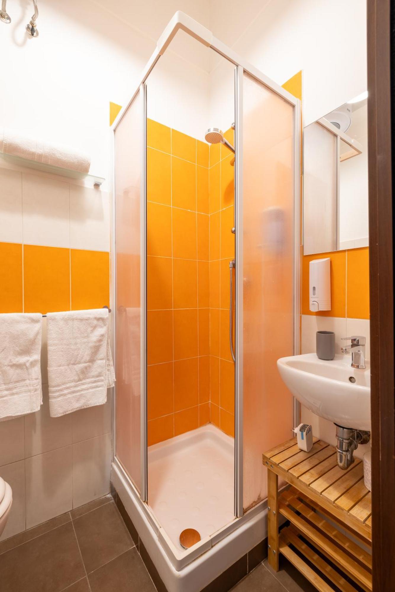 Bed and Breakfast Domus Castroni Scipioni Rom Exterior foto
